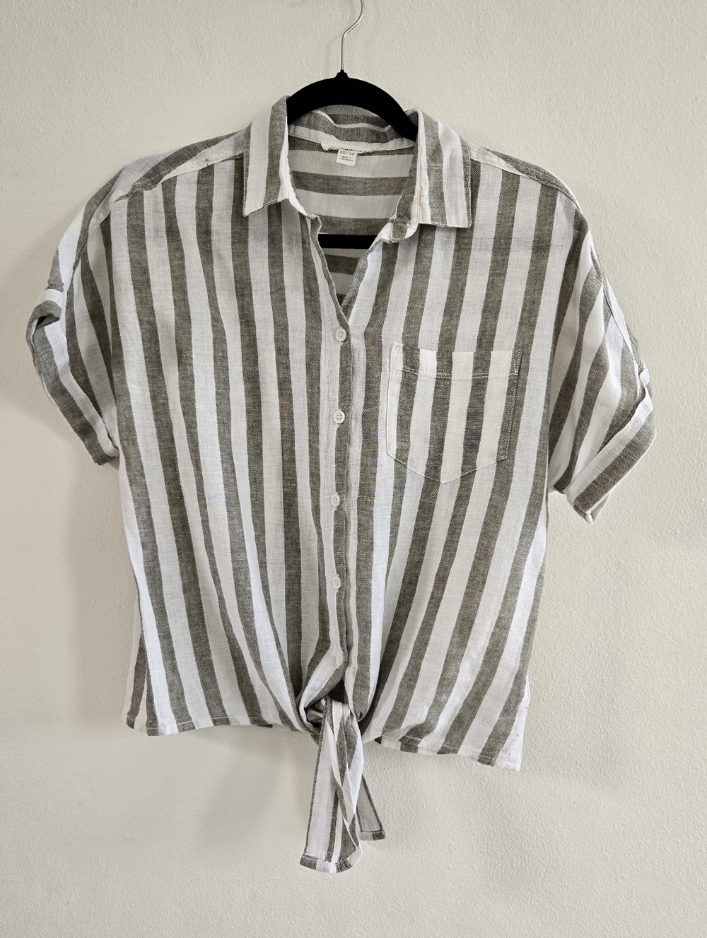 beachlunchlounge Striped Tie-Front Short Sleeve Button Down Linen Blend Shirt-XS